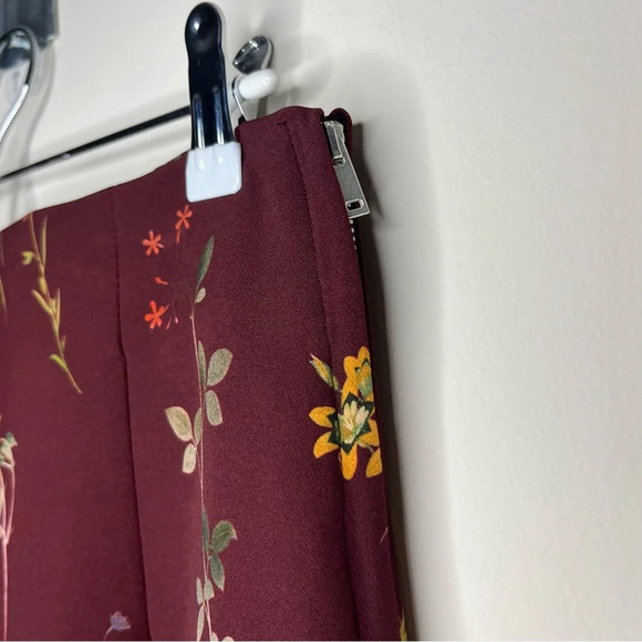 NWT ZARA Burgundy Floral Bouquet Fall Pencil Skirt - Picture 6 of 14